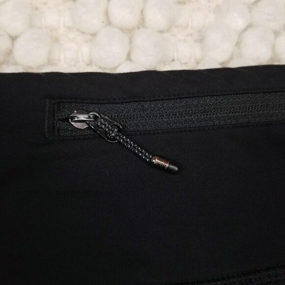 Lululemon Run Times Short *4-way Stretch 4" Black Sz 8 - Picture 4 of 5